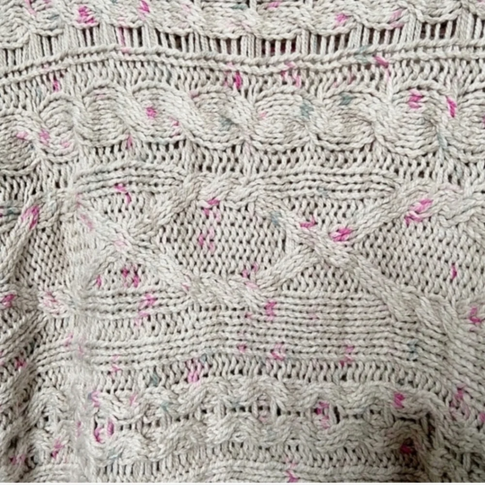 Free People Honey Cable Knit Long Drop Shoulder White Combo Cropped Sweater - M - Picture 7 of 13
